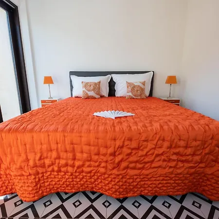 Schicke Und Moderne Maisonnette Im Stadtzentrum By Interhome בית נופש *