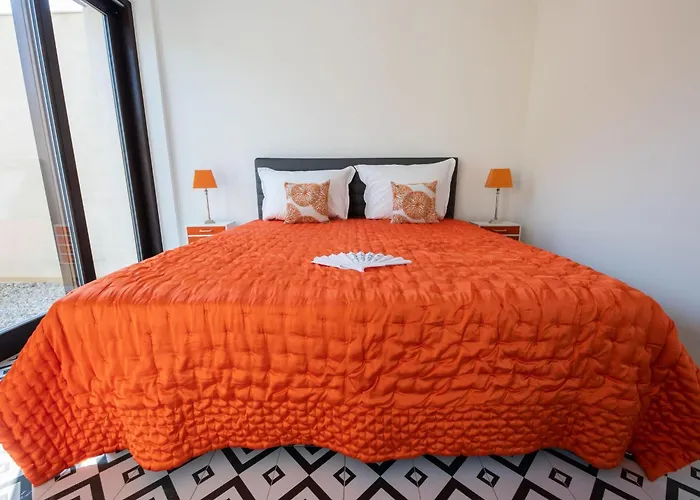 Schicke Und Moderne Maisonnette Im Stadtzentrum By Interhome Holiday home *